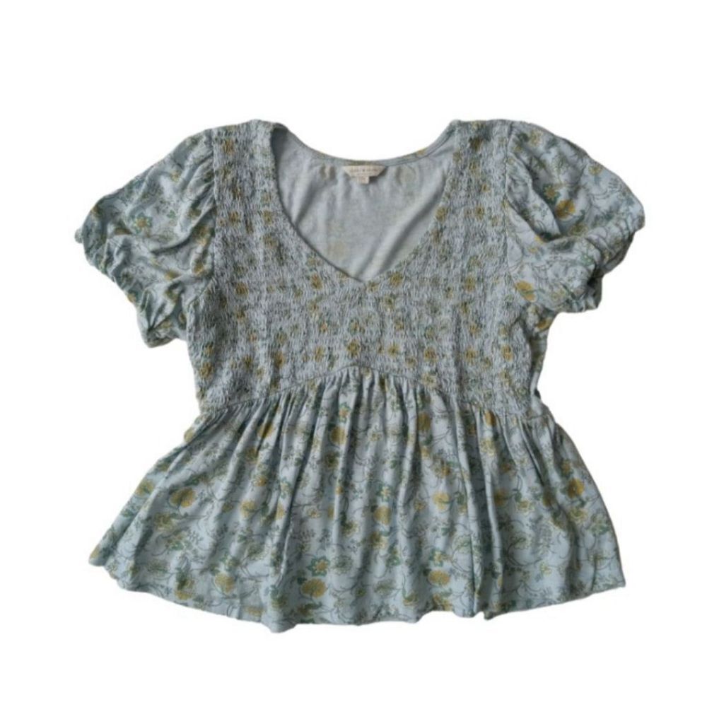 Lucky Brand Light Blue Floral Print Smocked Vneck Babydoll Blouse Women's Medium